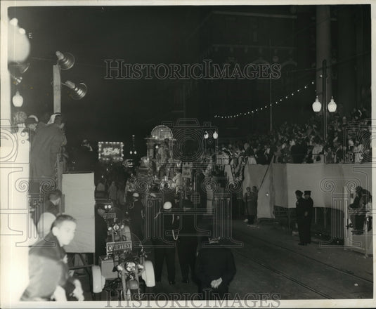 1964 View of Crowd & Security at Babylon Parade in New Orleans - Historic Images
