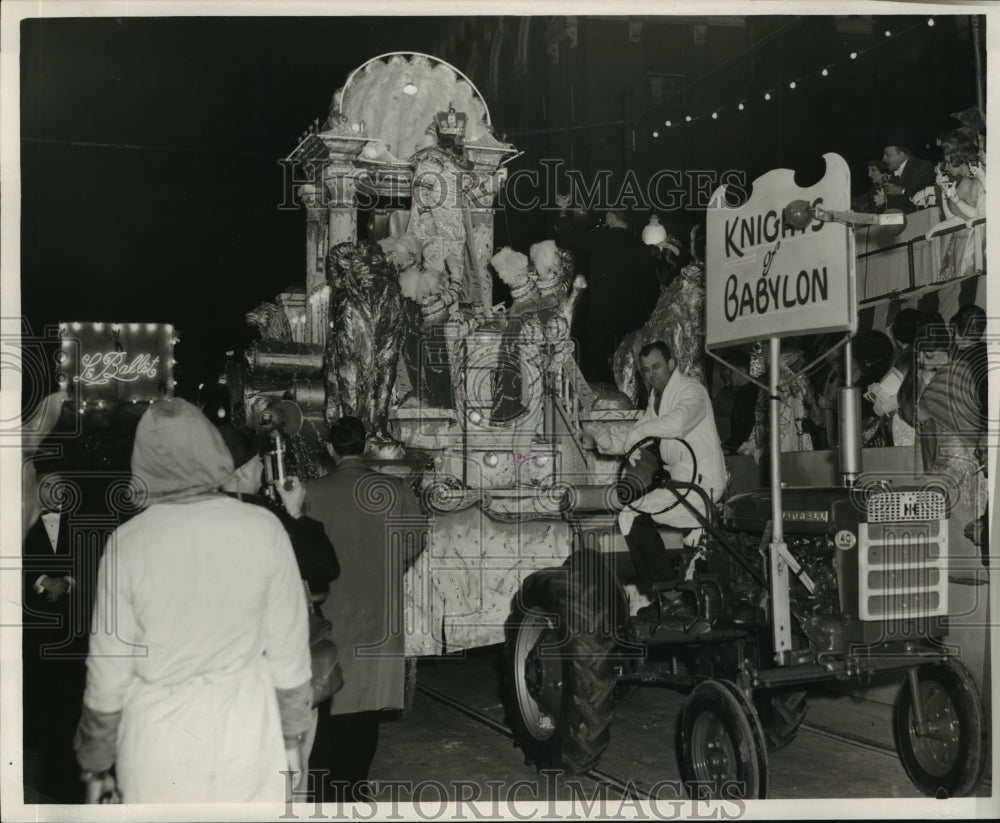 1964 Tractor Pulls Knights of Babylon Parade Float in New Orleans - Historic Images