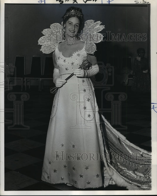 1973 Carnival Ball - Historic Images