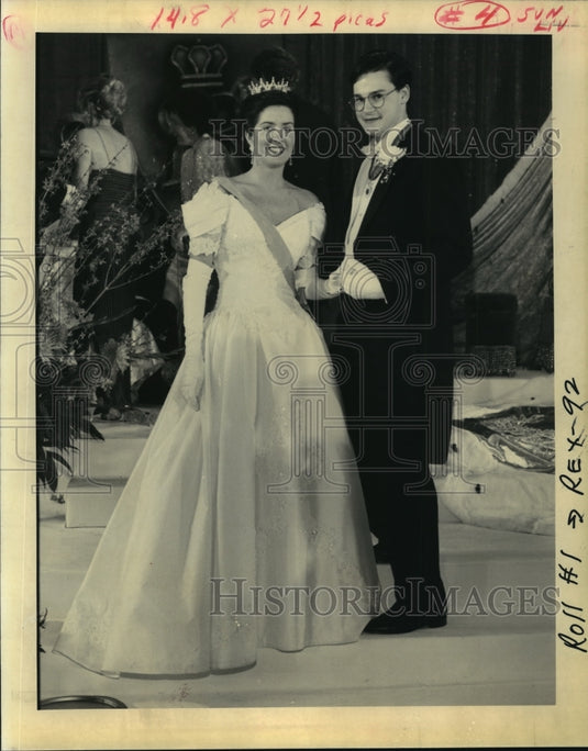 1992 Carnival Ball - Historic Images