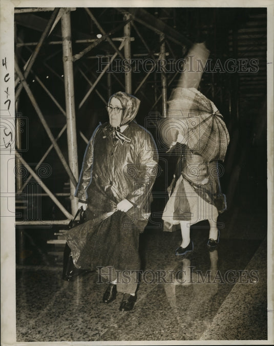 1962 Women At Mardi Grnew Orleans  - Historic Images