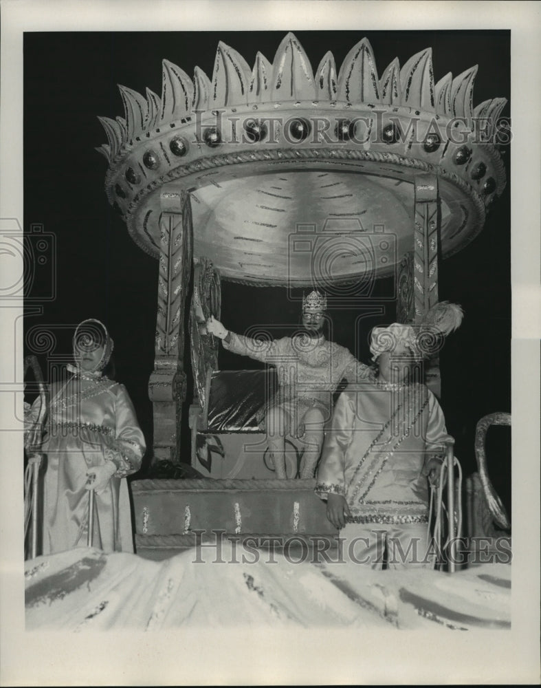 1974 King of Krewe of Alpheus on Float in Carnival Parade - Historic Images