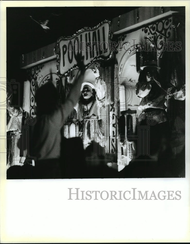 1995 Krewe Of Babylon Float Mardi Grnew Orleans  - Historic Images