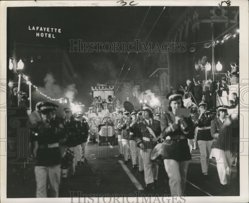 1963 Carnival Parade - Historic Images