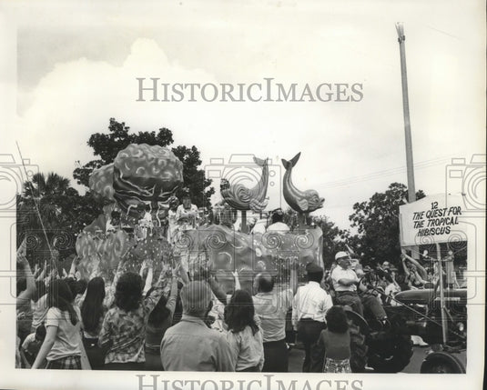 1975 Tropical float at the Pandora parade on Mardi Gras - Historic Images