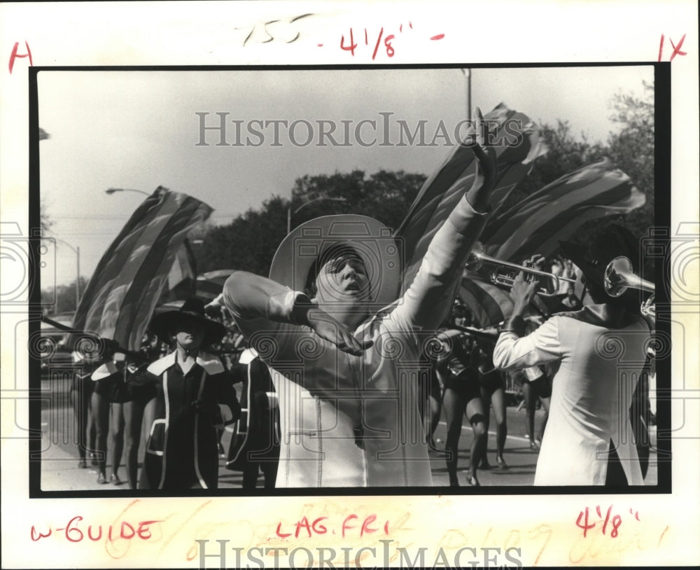 1982 Mardi Gras Parade - Historic Images