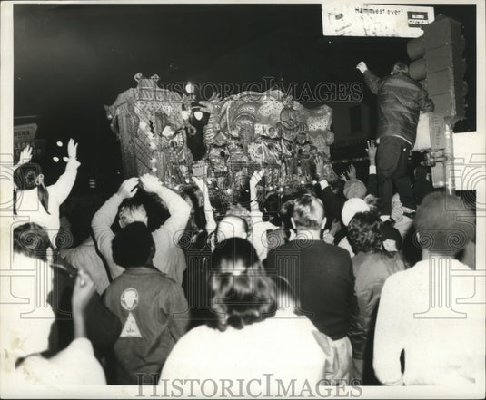 1970 Endymion Carnival Canal and Elks Parade Crowd  - Historic Images