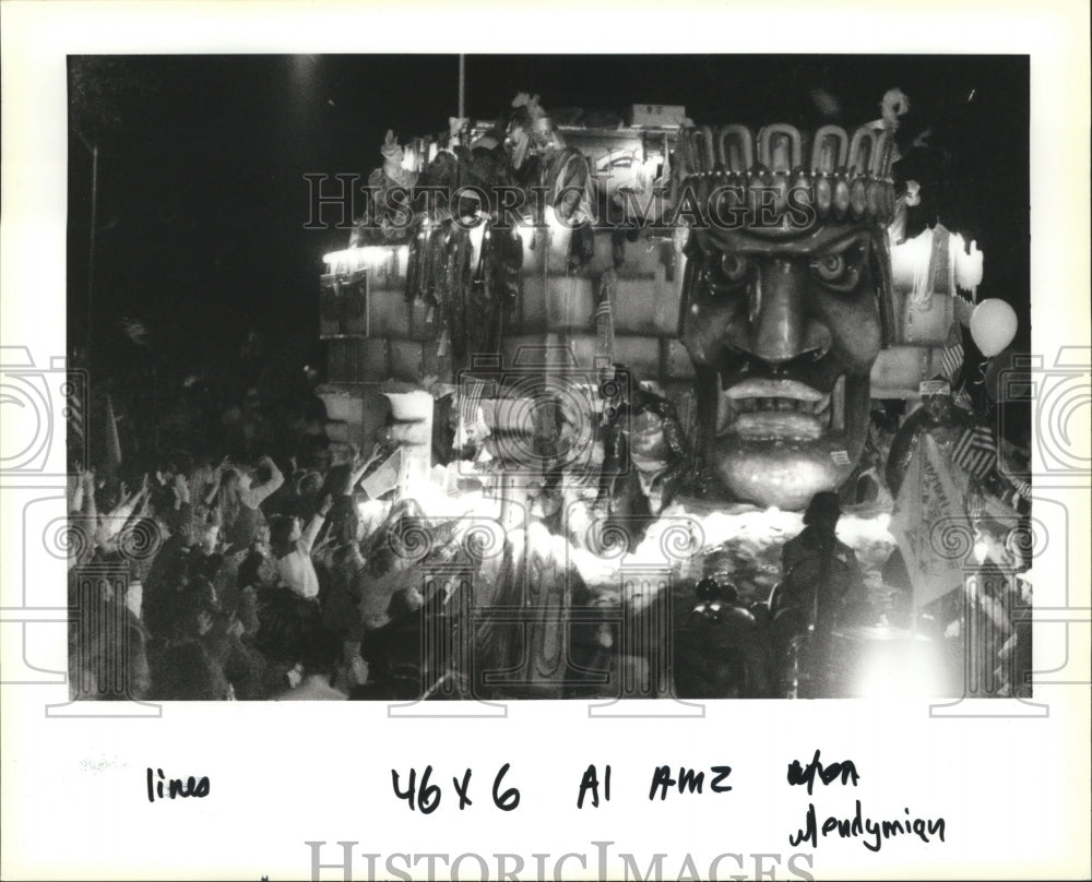 1991 Endymion Float Approaching Carrolton Avenue  - Historic Images