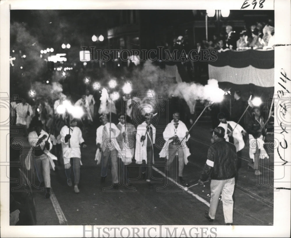 1969 Carnival Parade - Historic Images