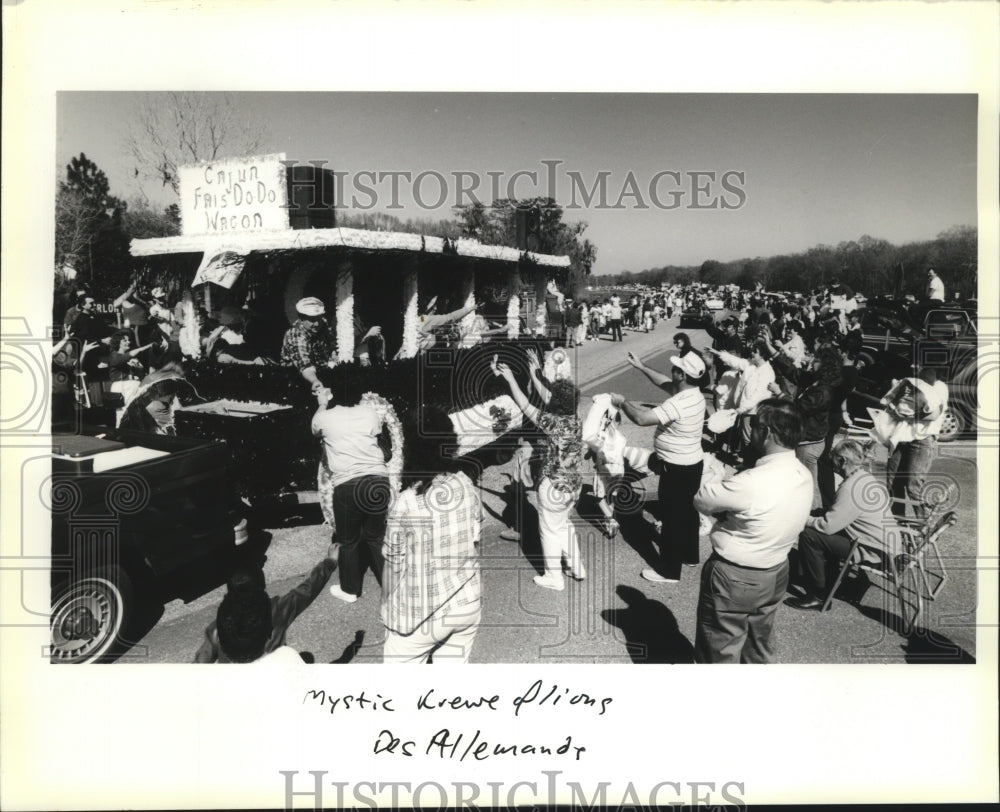 1990 Carnival Parade Mystic Krewe of Lions Parade.  - Historic Images