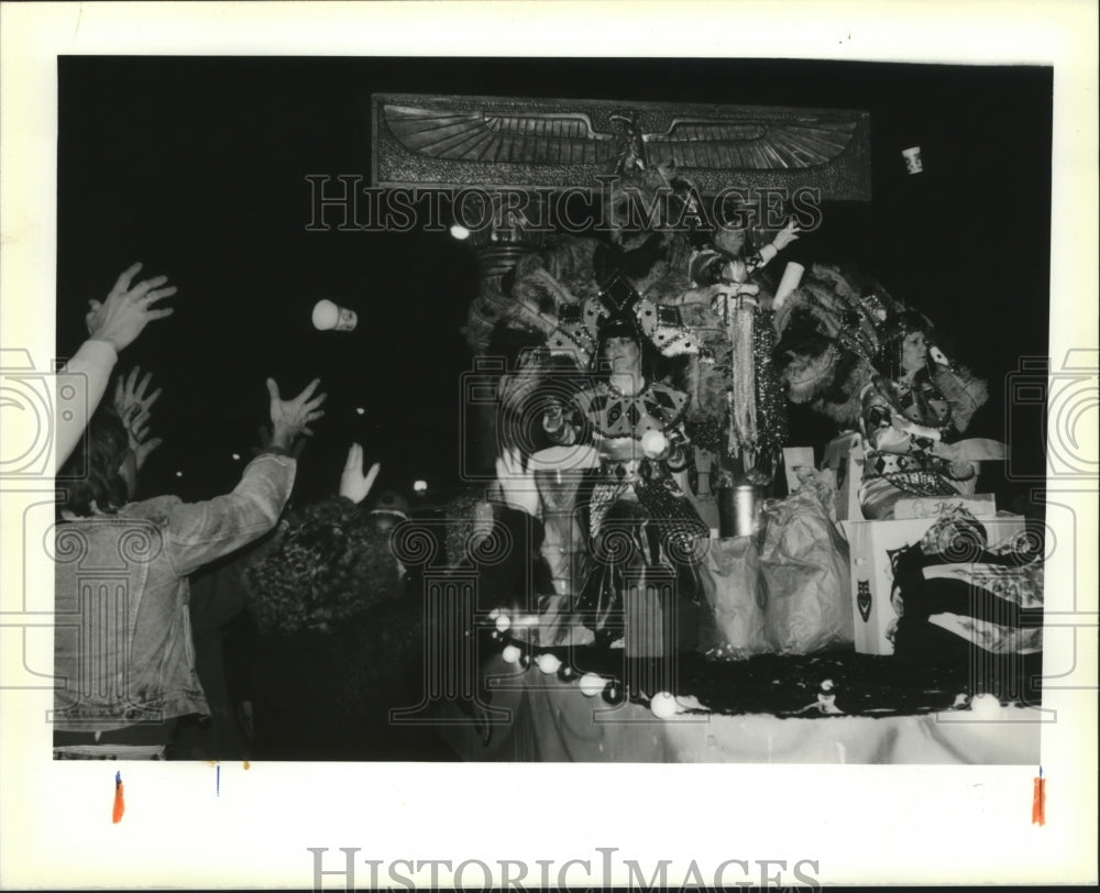 1990 Officers Neferatari Parade Throw Cups To Crowd At Mardi Gras - Historic Images