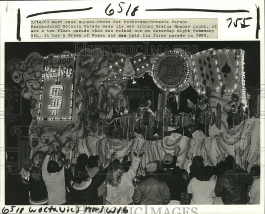 1983 Carnival Parade - Historic Images
