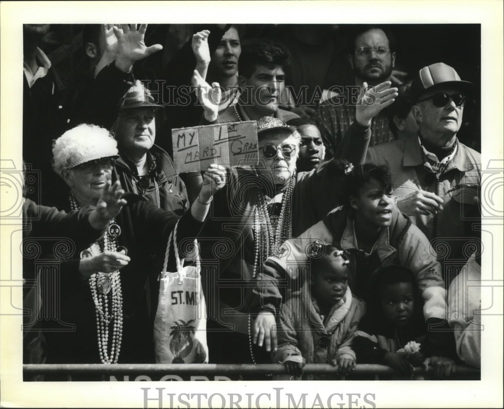 1995 Carnival Parade - Historic Images