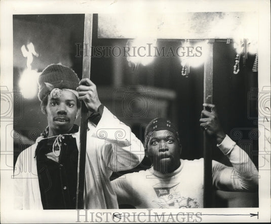 1977 Carnival Parade - Historic Images