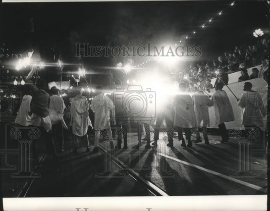 1973 Carnival parade - Historic Images