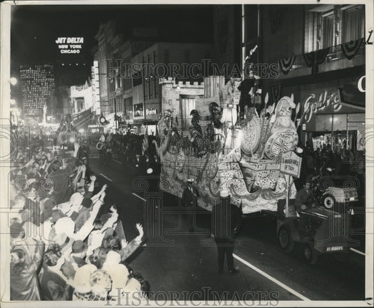 1970 Carnival Parade - Historic Images