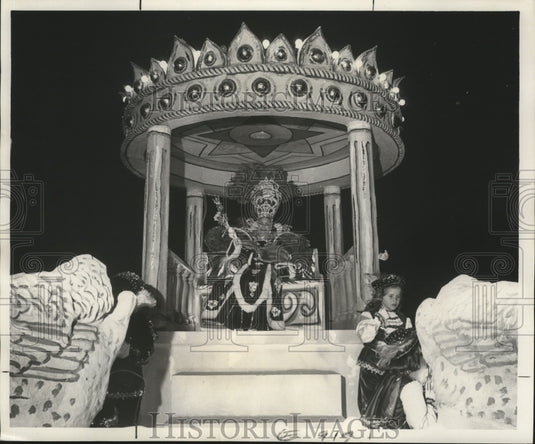 1976 Juno's Queen at Parade Mardi Gras, New Orleans  - Historic Images