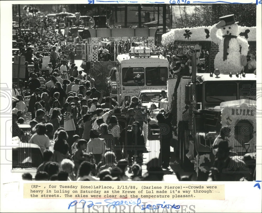 1988 Large Crowd on Street at Krewe of Lul Carnival Parade - Historic Images