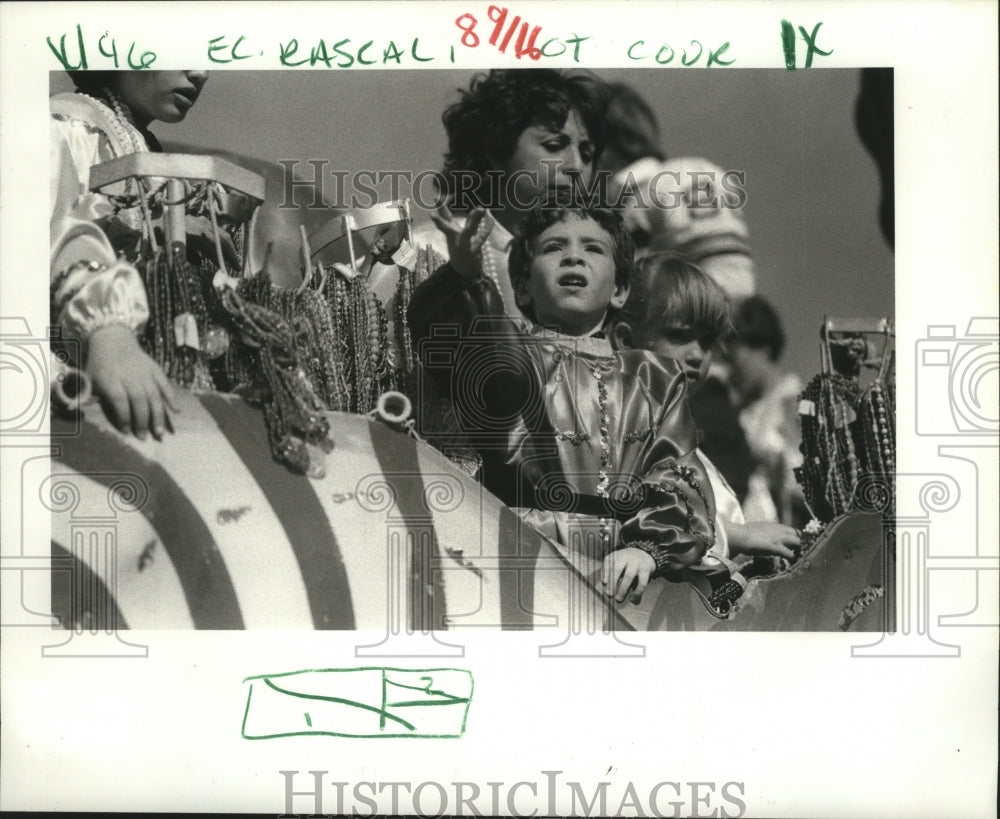 1986 Locals At Children&#39;s Little Rascals Parade Mardi Gras Metairie - Historic Images