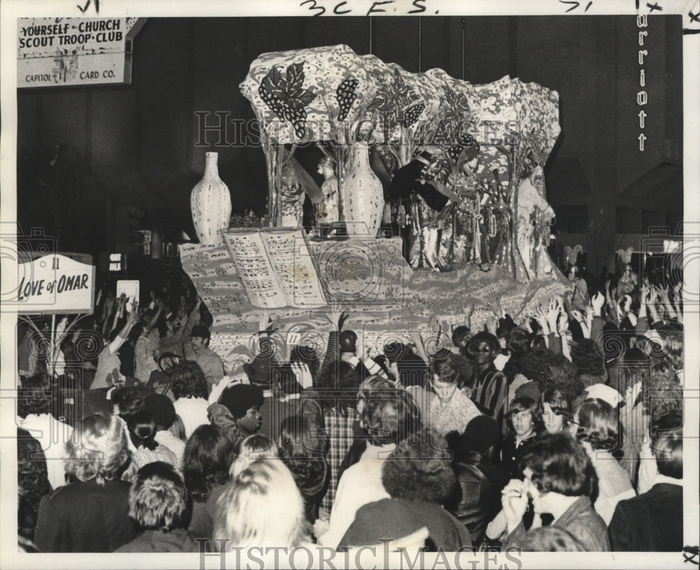 1973 Love of Omar Float in Krewe of Hermes Parade at Mardi Gras - Historic Images