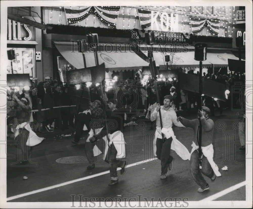 1963 Carnival Parade - Historic Images