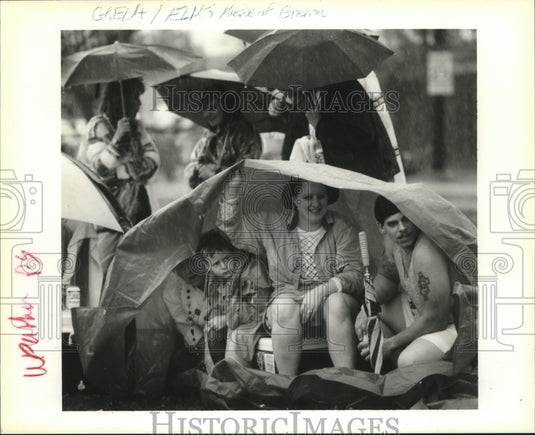 1995 Carnival Parade - Historic Images