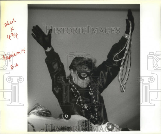 1994 Corps de Napoleon Parade Rider Carrying Beads at Mardi Gras - Historic Images