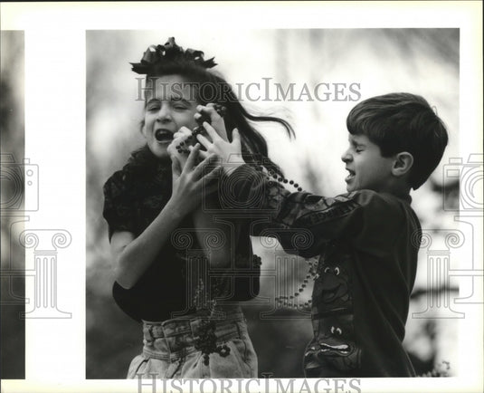 1991 Amanda & Trevor Traylor at Covington Lion Club Parade - Historic Images