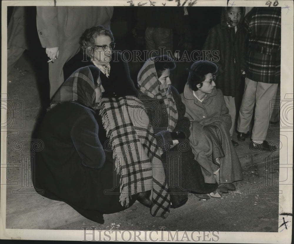 1960 Waiting in the Cold for Beginning of the Parade Mardi Gras - Historic Images