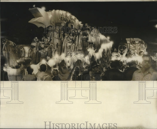 1977 Press Photo Carnival Parade- "Hercules Story Book " float. - noca04000 - Historic Images