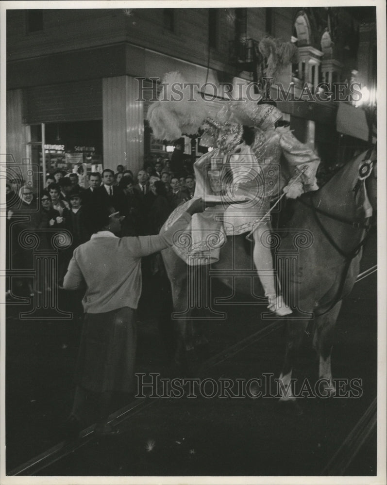 1961 Carnival Parade - Historic Images