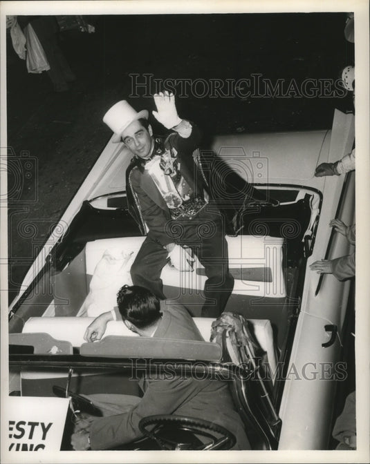1955 Press Photo Carnival Parade- King of Adonis - noca04027- Historic Images
