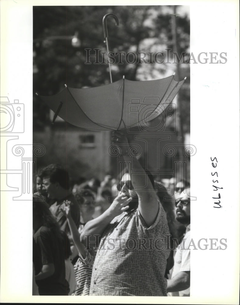 1992 Carnival Parade - Historic Images