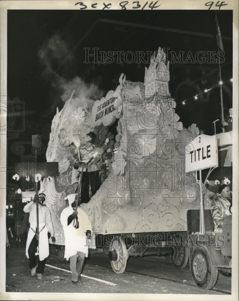 1966 Carnival Parade - Historic Images