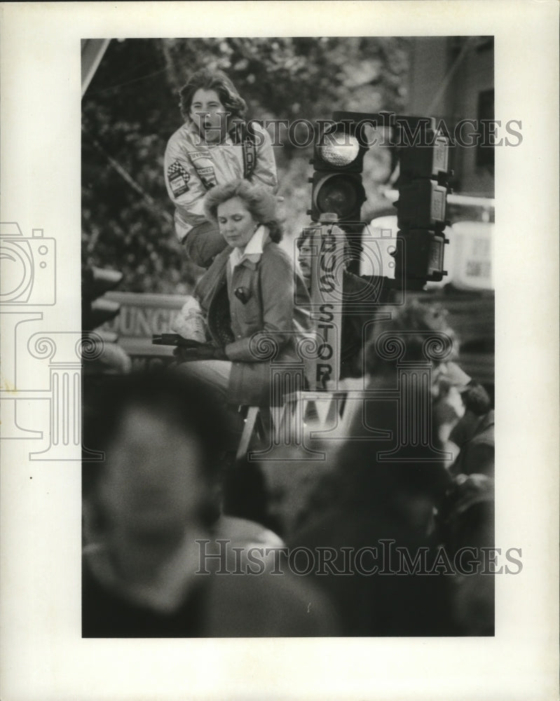 1977 Carnival Parade Spectators on Canal Street Mardi Gras - Historic Images