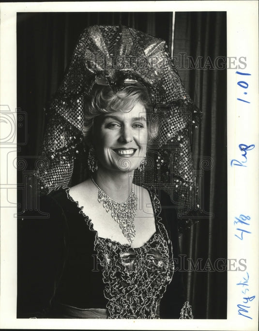1984 Press Photo Carnival Ball- The Mystic Club 62nd annual bal Masque Queen. - Historic Images