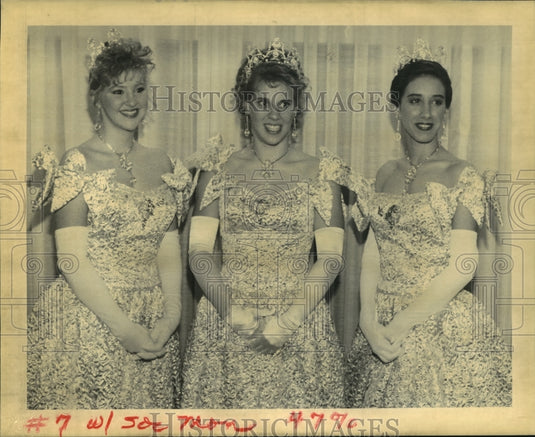 1992 Maids in the royal court of Babylon Carnival Ball on Mardi Gras - Historic Images