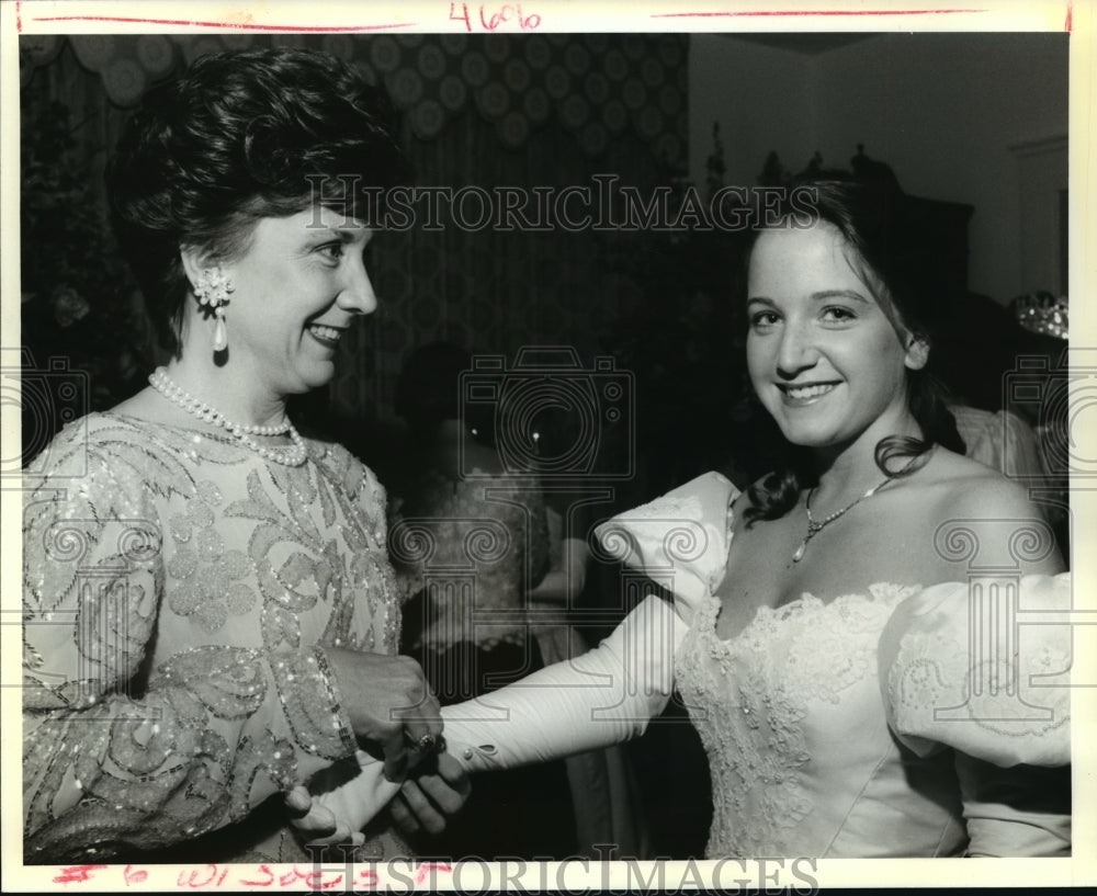 1994 Dee and Anne Phillips at the Atlanteans Mardi Gras Ball - Historic Images