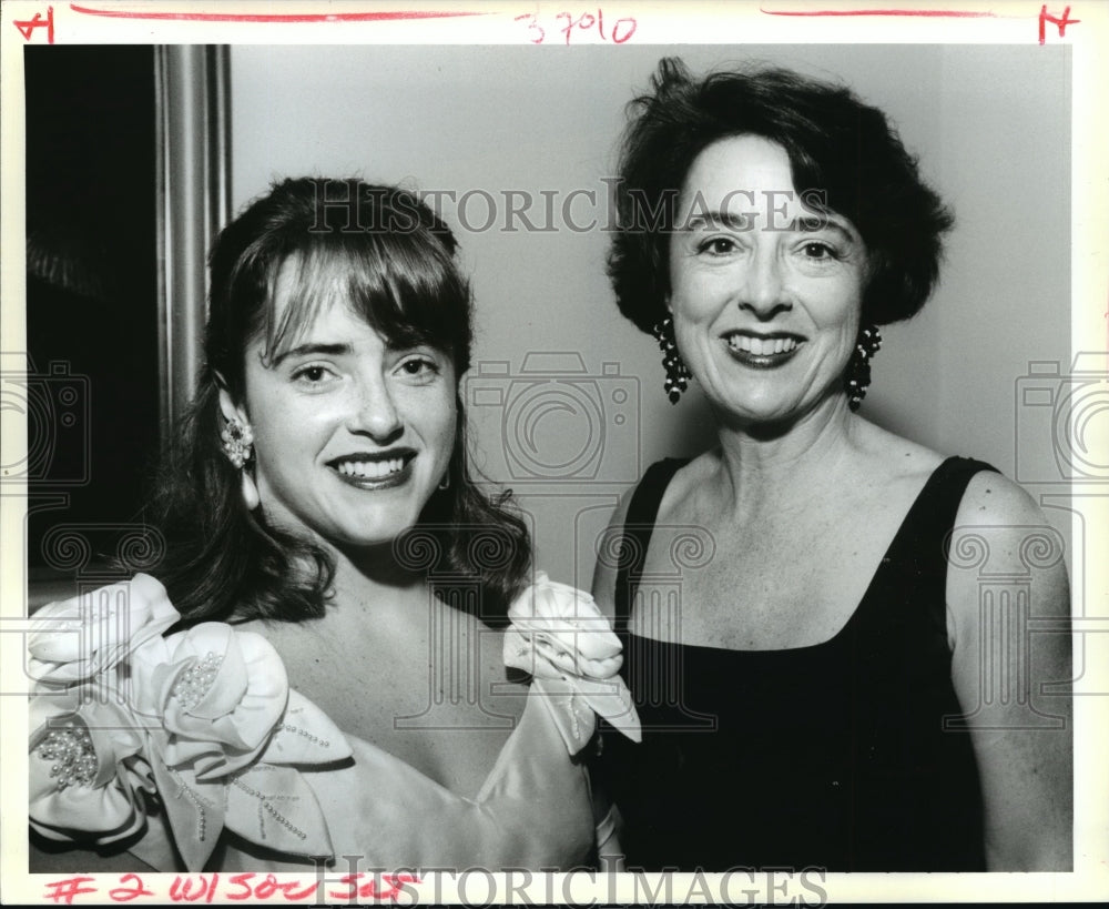 1994 Mary Marshall Seaver and Nancy Eaves Atlanteans Mardi Gras Ball - Historic Images