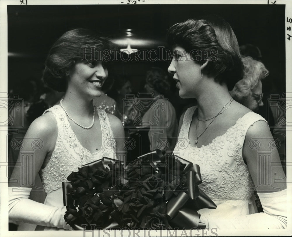 1980 Press Photo Carnival Ball- Mystery Maids of Honor at Ball - noca04553 - Historic Images