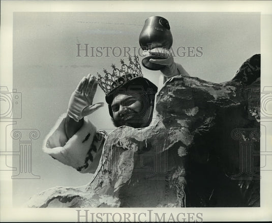 1985 Press Photo Dave Lemaire, King of the Pontchartrain Mardi Gras Parade - Historic Images