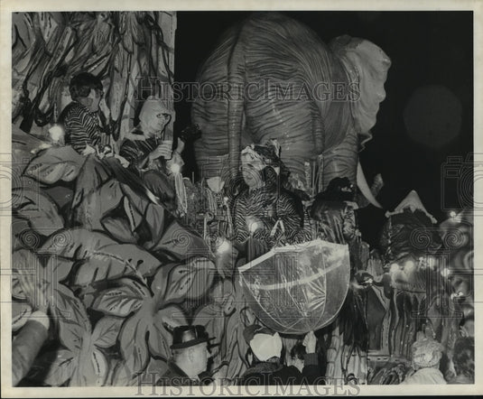 1978 Jungle themed float in the Pegasus Mardi Gras Parade - Historic Images
