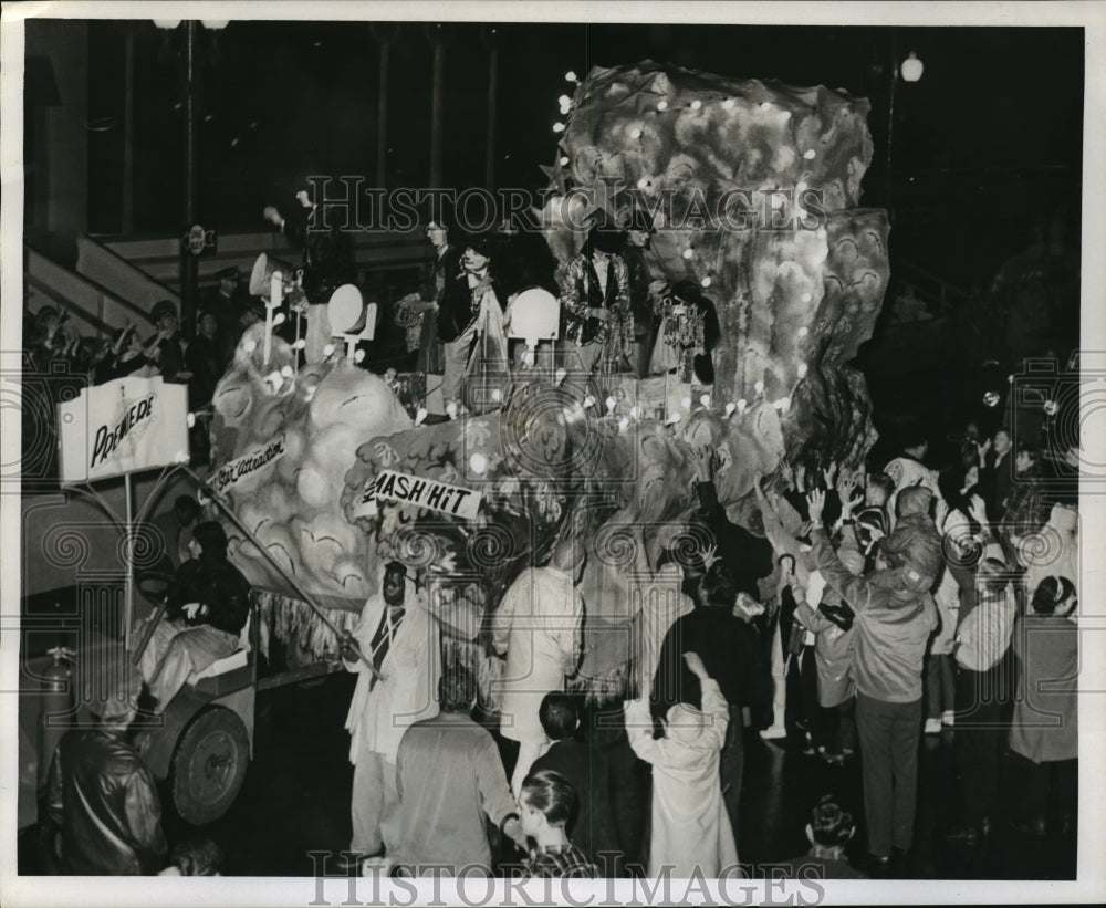 1966 Float at the Pegasus parade on Mardi Gras in New Orleans - Historic Images