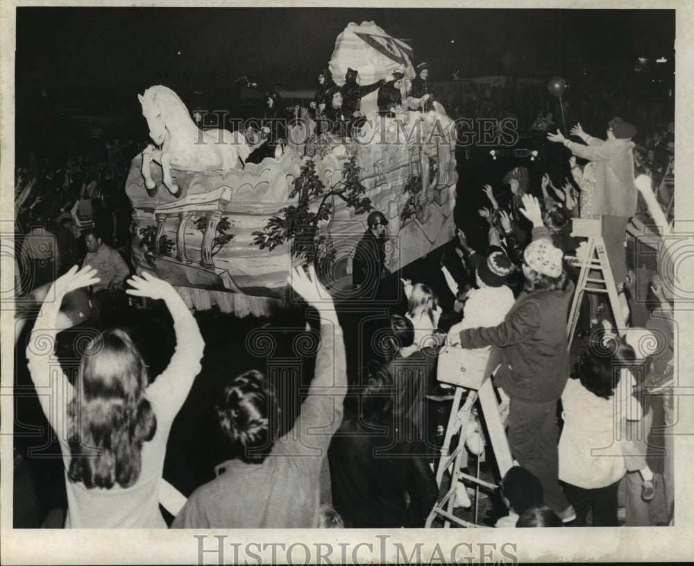 1971 Mystic Krewe of Pegasus Float with Horse in Mardi Gras Parade - Historic Images