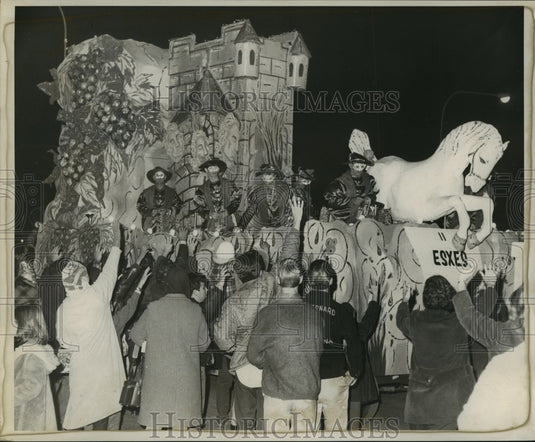 1970 Carnival Parade - Historic Images