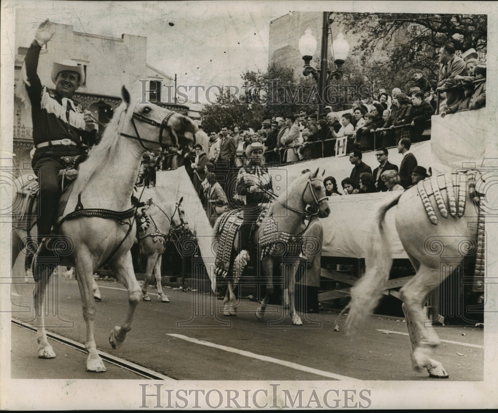 1963 Carnival Parade - Historic Images