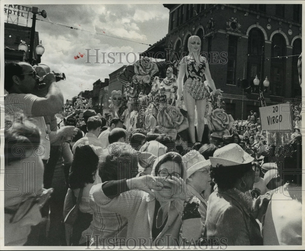 1977 Virgo Float in Krewe of Rex Parade at Mardi Gras in New Orleans - Historic Images