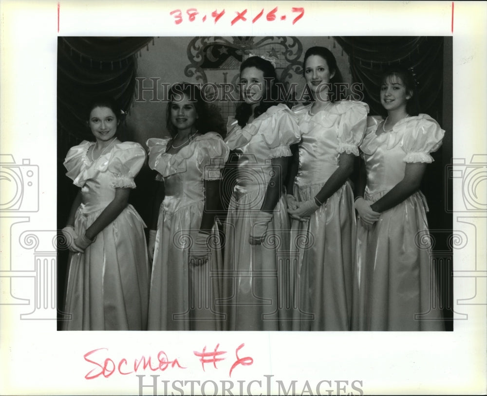 1995 Carnival Ball - Historic Images