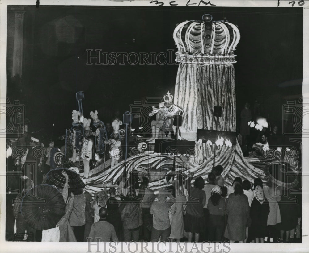 1967 King Sargon XXIII Leads Knights of Babylon Parade at Mardi Gras - Historic Images