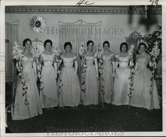 1961 Atlanteans Ball Maids to Honor Queen Catherine Reiss - Historic Images